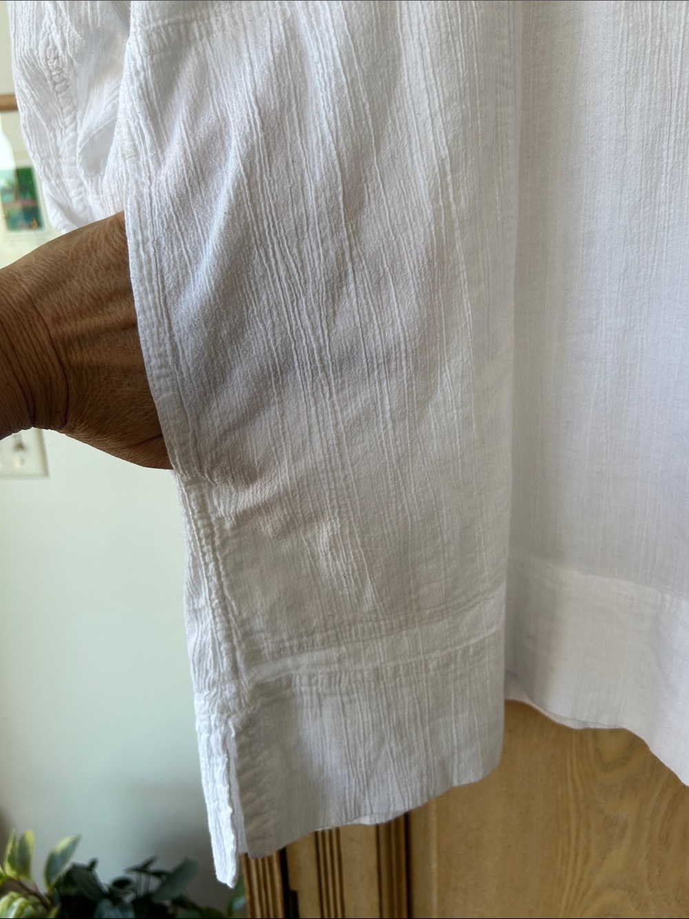 Eileen Fisher White V-Neck Textured Tunic Top or swim coverup XL - Picture 3 of 7